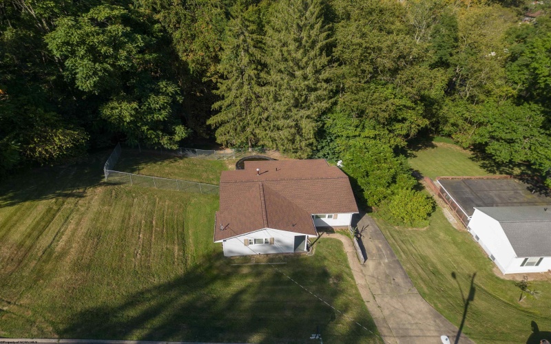 256 Woodland Avenue, Clarksburg, West Virginia 26301, 3 Bedrooms Bedrooms, 5 Rooms Rooms,2 BathroomsBathrooms,Single Family Detached,For Sale,Woodland,10161377