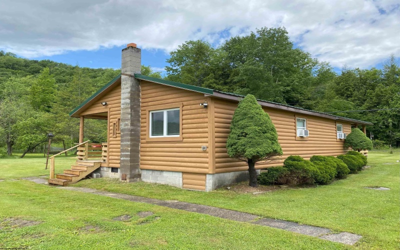 8705 Glady Fork Road, Bowden, West Virginia 26254, 3 Bedrooms Bedrooms, 6 Rooms Rooms,2 BathroomsBathrooms,Single Family Detached,For Sale,Glady Fork,10161378