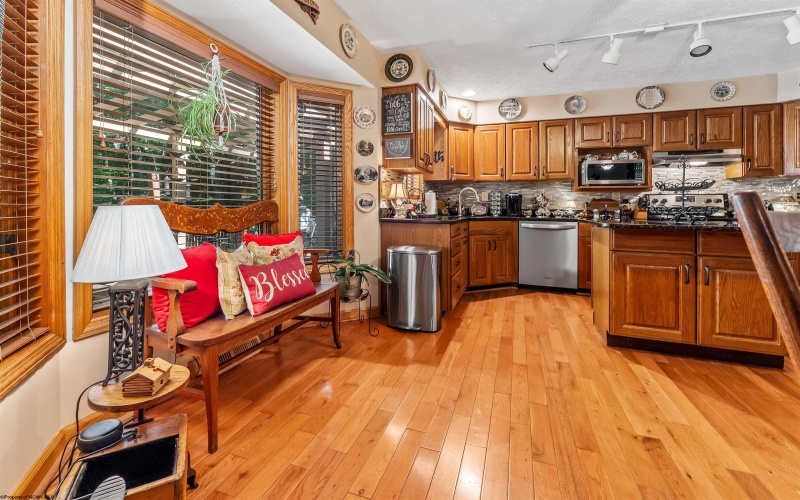 73 Quail Road, Morgantown, West Virginia 26508, 3 Bedrooms Bedrooms, 8 Rooms Rooms,2 BathroomsBathrooms,Single Family Detached,For Sale,Quail,10161398