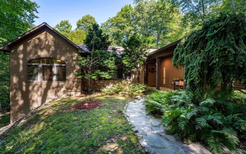 73 Quail Road, Morgantown, West Virginia 26508, 3 Bedrooms Bedrooms, 8 Rooms Rooms,2 BathroomsBathrooms,Single Family Detached,For Sale,Quail,10161398