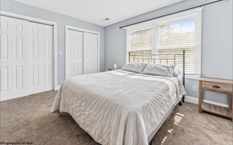 79 Easton Mill Road, Morgantown, West Virginia 26508, 2 Bedrooms Bedrooms, 5 Rooms Rooms,2 BathroomsBathrooms,Single Family Attached,For Sale,Easton Mill,10161404