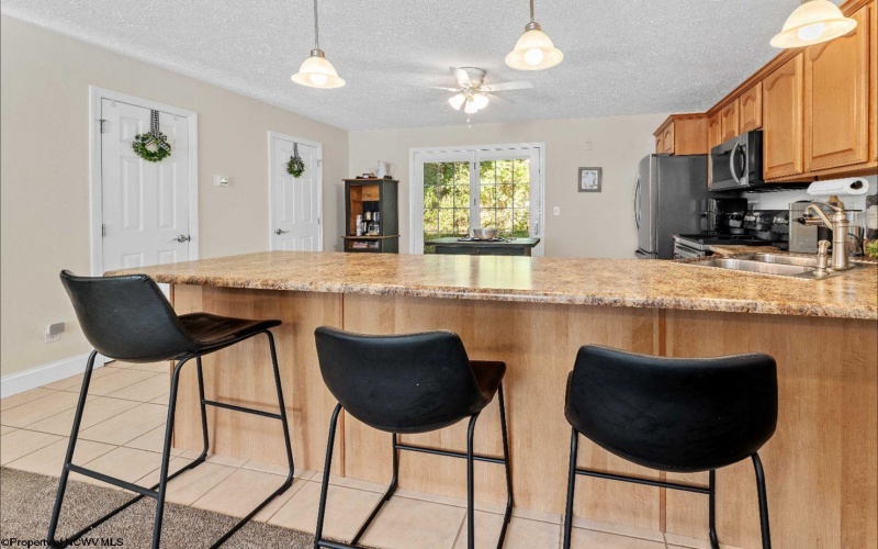 79 Easton Mill Road, Morgantown, West Virginia 26508, 2 Bedrooms Bedrooms, 5 Rooms Rooms,2 BathroomsBathrooms,Single Family Attached,For Sale,Easton Mill,10161404