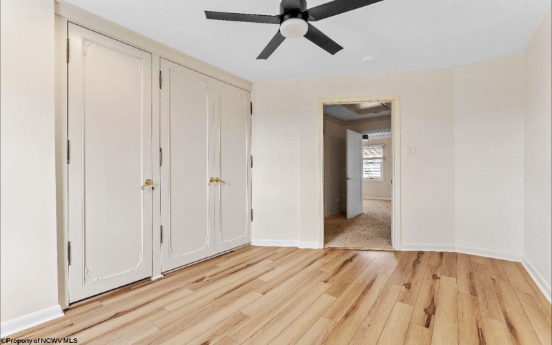42 Old House Lane, Morgantown, West Virginia 26505, 2 Bedrooms Bedrooms, 6 Rooms Rooms,1 BathroomBathrooms,Single Family Attached,For Sale,Old House,10161407