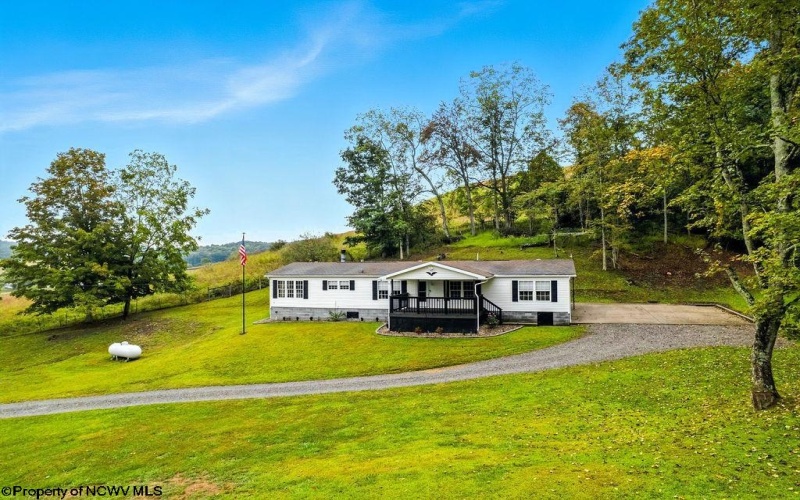 1756 Corbin Branch Road, Bridgeport, West Virginia 26330, 3 Bedrooms Bedrooms, 11 Rooms Rooms,2 BathroomsBathrooms,Single Family Detached,For Sale,Corbin Branch,10161399