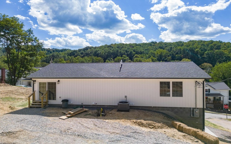 343 First Street, Weston, West Virginia 26452, 3 Bedrooms Bedrooms, 5 Rooms Rooms,3 BathroomsBathrooms,Single Family Detached,For Sale,First,10161400