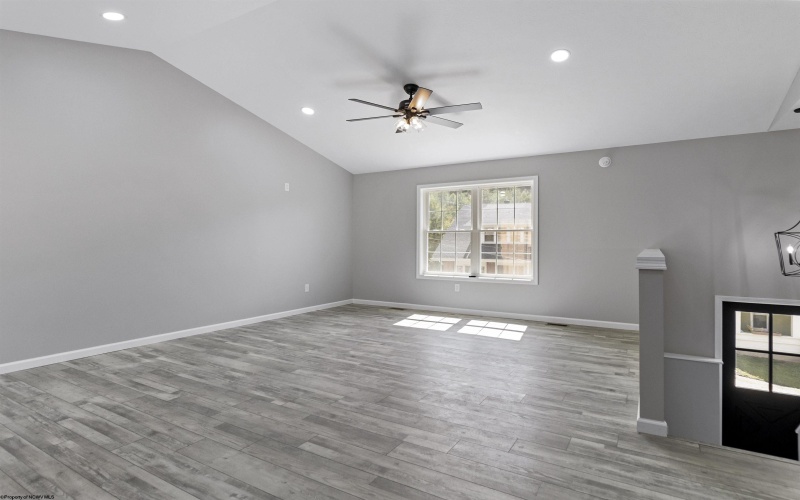 343 First Street, Weston, West Virginia 26452, 3 Bedrooms Bedrooms, 5 Rooms Rooms,3 BathroomsBathrooms,Single Family Detached,For Sale,First,10161400