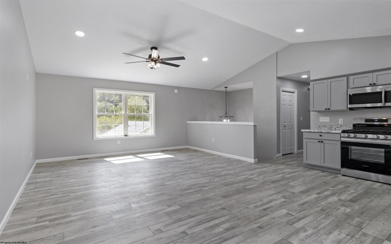 343 First Street, Weston, West Virginia 26452, 3 Bedrooms Bedrooms, 5 Rooms Rooms,3 BathroomsBathrooms,Single Family Detached,For Sale,First,10161400
