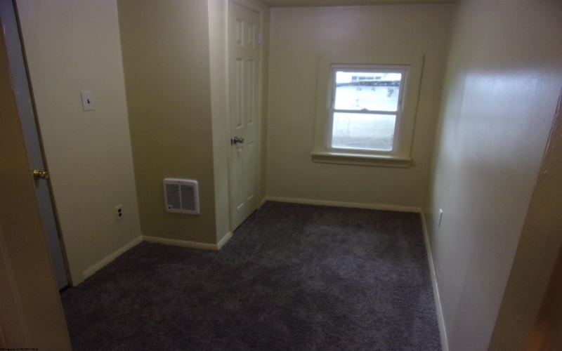 88 Randolph Street, Buckhannon, West Virginia 26201, 2 Bedrooms Bedrooms, 5 Rooms Rooms,2 BathroomsBathrooms,Single Family Detached,For Sale,Randolph,10161402