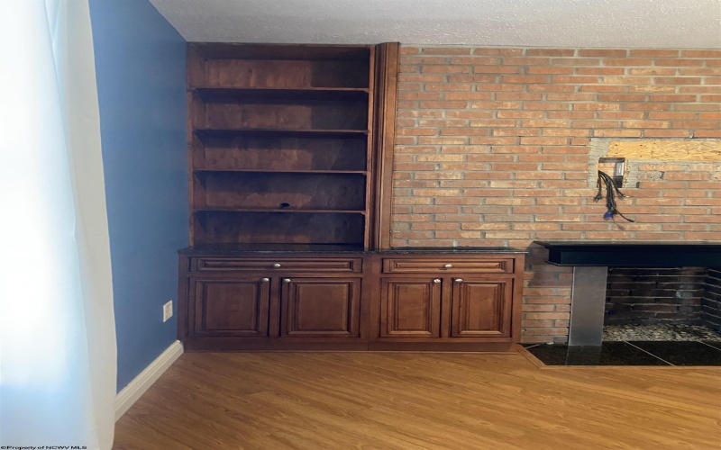 724 Dayton Street, Fairmont, West Virginia 26554, 3 Bedrooms Bedrooms, 6 Rooms Rooms,1 BathroomBathrooms,Single Family Detached,For Sale,Dayton,10161406