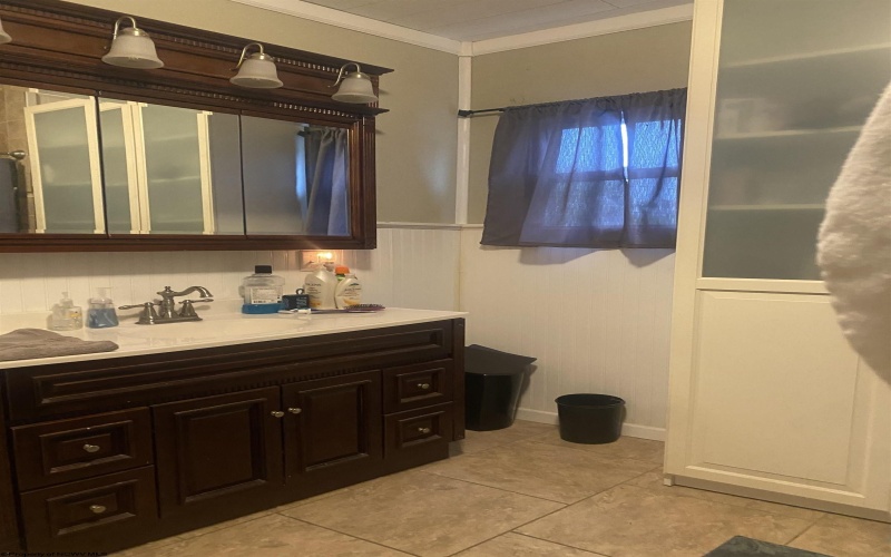 724 Dayton Street, Fairmont, West Virginia 26554, 3 Bedrooms Bedrooms, 6 Rooms Rooms,1 BathroomBathrooms,Single Family Detached,For Sale,Dayton,10161406