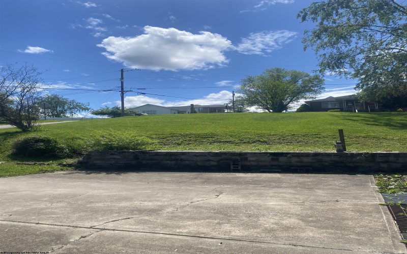 724 Dayton Street, Fairmont, West Virginia 26554, 3 Bedrooms Bedrooms, 6 Rooms Rooms,1 BathroomBathrooms,Single Family Detached,For Sale,Dayton,10161406