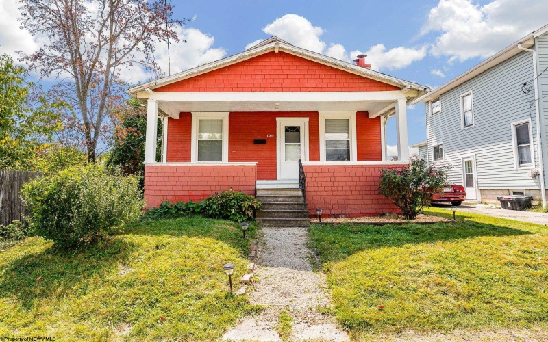 120 Twigg Street, Morgantown, West Virginia 26501, 2 Bedrooms Bedrooms, 5 Rooms Rooms,1 BathroomBathrooms,Single Family Detached,For Sale,Twigg,10161411