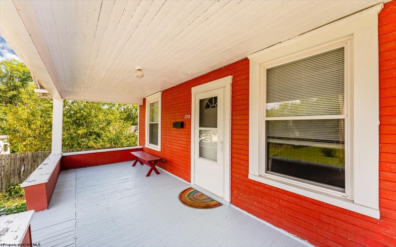 120 Twigg Street, Morgantown, West Virginia 26501, 2 Bedrooms Bedrooms, 5 Rooms Rooms,1 BathroomBathrooms,Single Family Detached,For Sale,Twigg,10161411