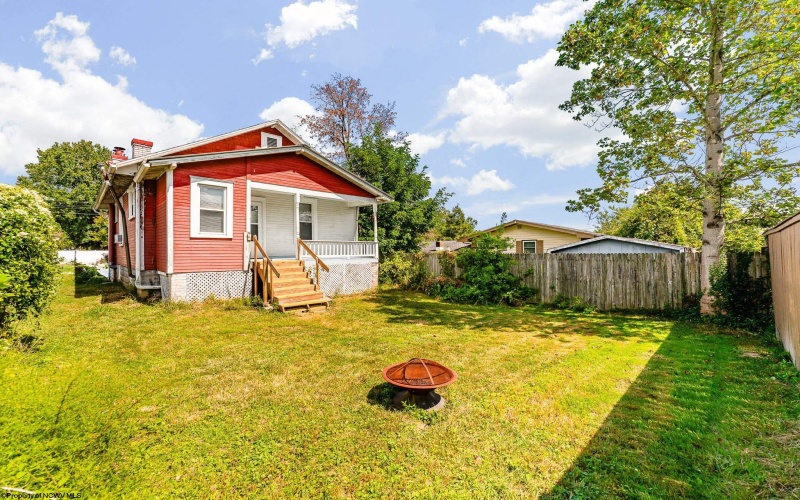 120 Twigg Street, Morgantown, West Virginia 26501, 2 Bedrooms Bedrooms, 5 Rooms Rooms,1 BathroomBathrooms,Single Family Detached,For Sale,Twigg,10161411