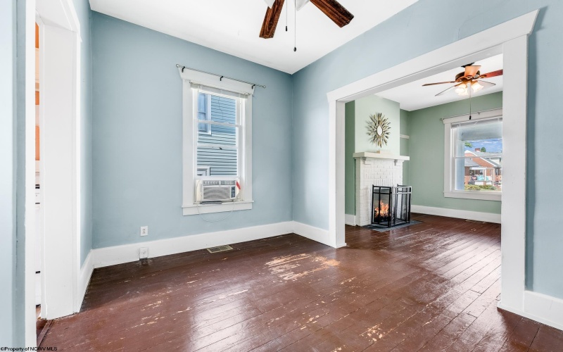 120 Twigg Street, Morgantown, West Virginia 26501, 2 Bedrooms Bedrooms, 5 Rooms Rooms,1 BathroomBathrooms,Single Family Detached,For Sale,Twigg,10161411