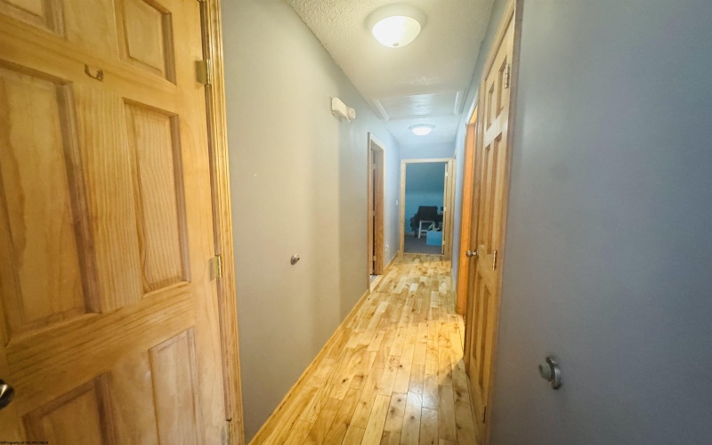 105 Sharon Lane, Kingwood, West Virginia 26537, 3 Bedrooms Bedrooms, 5 Rooms Rooms,1 BathroomBathrooms,Single Family Detached,For Sale,Sharon,10161412