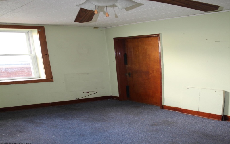 104 Main Street, Webster Springs, West Virginia 26288, ,Multi-unit/income,For Sale,Main,10161413