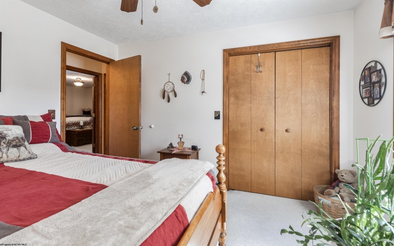 108 Ventura Drive, Bridgeport, West Virginia 26330, 3 Bedrooms Bedrooms, 9 Rooms Rooms,3 BathroomsBathrooms,Single Family Detached,For Sale,Ventura,10161419