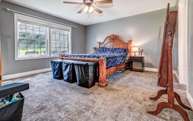 1404 Arcadia Drive, Fairmont, West Virginia 26554, 3 Bedrooms Bedrooms, 11 Rooms Rooms,2 BathroomsBathrooms,Single Family Detached,For Sale,Arcadia,10161416