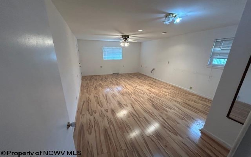 1341 Fenwick Avenue, Morgantown, West Virginia 26505, 2 Bedrooms Bedrooms, 6 Rooms Rooms,2 BathroomsBathrooms,Single Family Detached,For Sale,Fenwick,10161424