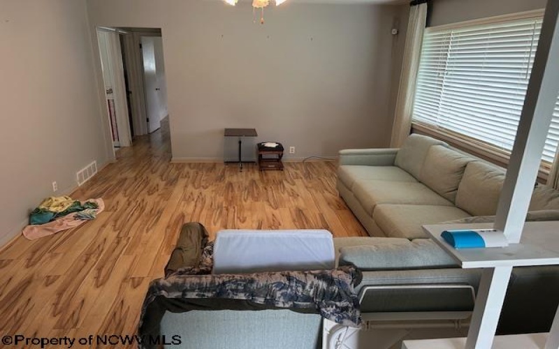 1341 Fenwick Avenue, Morgantown, West Virginia 26505, 2 Bedrooms Bedrooms, 6 Rooms Rooms,2 BathroomsBathrooms,Single Family Detached,For Sale,Fenwick,10161424