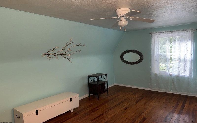 262 Eakin Avenue, Dailey, West Virginia 26259, 4 Bedrooms Bedrooms, 6 Rooms Rooms,2 BathroomsBathrooms,Single Family Detached,For Sale,Eakin,10161439
