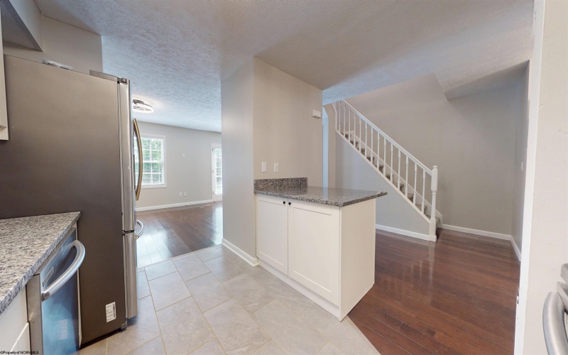 1005 Fair Oaks Drive, Fairmont, West Virginia 26554, 2 Bedrooms Bedrooms, 5 Rooms Rooms,2 BathroomsBathrooms,Single Family Attached,For Sale,Fair Oaks,10161437