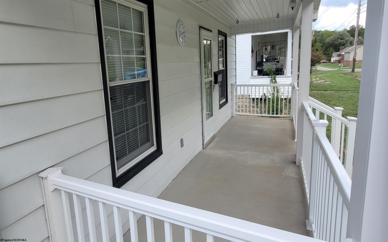 377 Haymond Road, Grafton, West Virginia 26354, 2 Bedrooms Bedrooms, 5 Rooms Rooms,2 BathroomsBathrooms,Single Family Detached,For Sale,Haymond,10161438