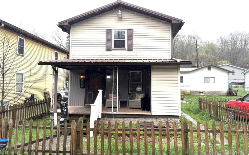 21 Ramp Hollow Road, Pursglove, West Virginia 26546, 2 Bedrooms Bedrooms, 5 Rooms Rooms,1 BathroomBathrooms,Single Family Detached,For Sale,Ramp Hollow,10161436