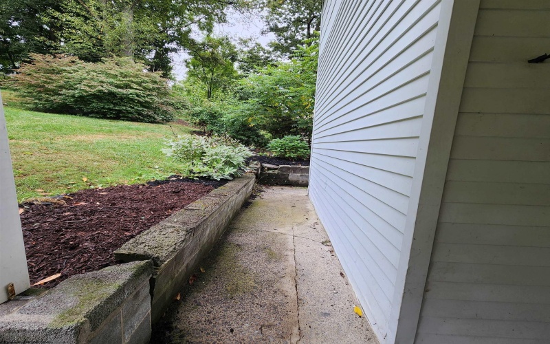 170 West Depot Way, Masontown, West Virginia 26542, 3 Bedrooms Bedrooms, 6 Rooms Rooms,1 BathroomBathrooms,Single Family Detached,For Sale,West Depot,10161431