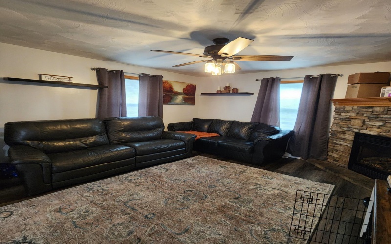 170 West Depot Way, Masontown, West Virginia 26542, 3 Bedrooms Bedrooms, 6 Rooms Rooms,1 BathroomBathrooms,Single Family Detached,For Sale,West Depot,10161431