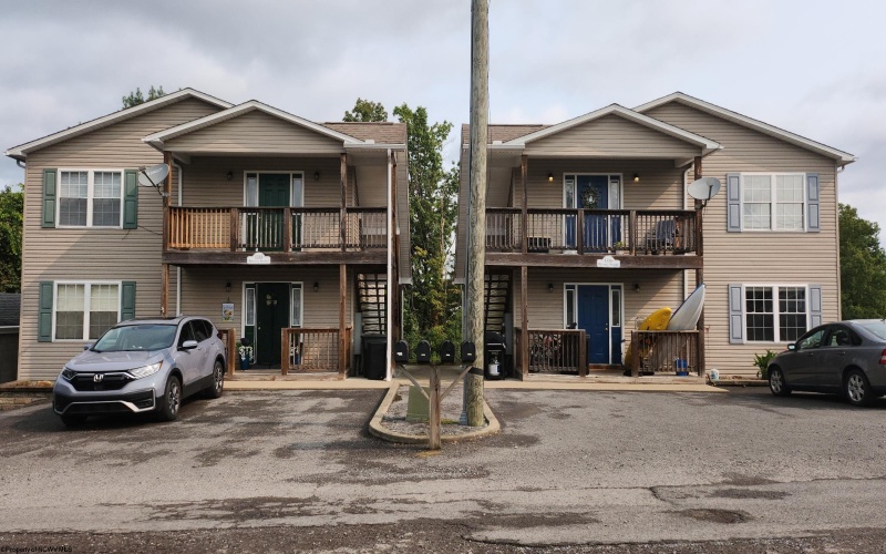 1356 Bitonti Street, Star City, West Virginia 26505, ,Multi-unit/income,For Sale,Bitonti,10161446