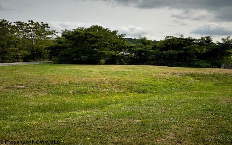 2643 Laurel Park Road, Clarksburg, West Virginia 26301, ,Lots/land,For Sale,Laurel Park,10161443