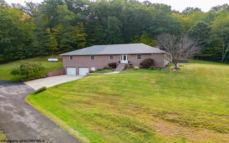 2258 Middleville Road, Flemington, West Virginia 26347, 4 Bedrooms Bedrooms, 10 Rooms Rooms,2 BathroomsBathrooms,Single Family Detached,For Sale,Middleville,10161445