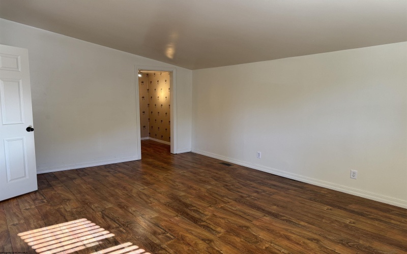 345 Main Street, Gypsy, West Virginia 26361, 3 Bedrooms Bedrooms, 8 Rooms Rooms,2 BathroomsBathrooms,Single Family Detached,For Sale,Main,10161454
