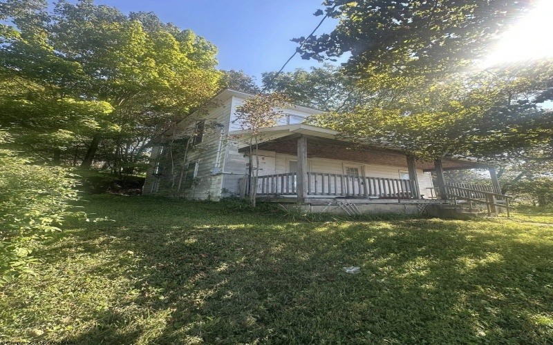 102 High Street, Terra Alta, West Virginia 26764, 3 Bedrooms Bedrooms, 7 Rooms Rooms,1 BathroomBathrooms,Single Family Detached,For Sale,High,10161451