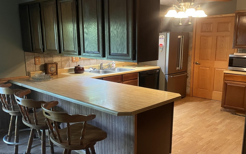 1758 Valley Chapel Road, Weston, West Virginia 26452, 3 Bedrooms Bedrooms, 9 Rooms Rooms,2 BathroomsBathrooms,Single Family Detached,For Sale,Valley Chapel,10161478