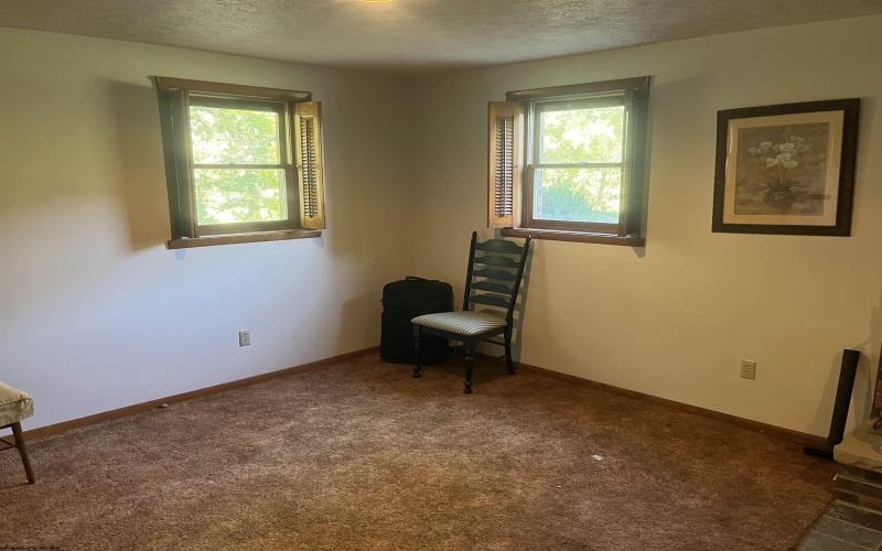 1758 Valley Chapel Road, Weston, West Virginia 26452, 3 Bedrooms Bedrooms, 9 Rooms Rooms,2 BathroomsBathrooms,Single Family Detached,For Sale,Valley Chapel,10161478