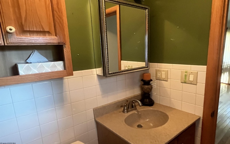 1758 Valley Chapel Road, Weston, West Virginia 26452, 3 Bedrooms Bedrooms, 9 Rooms Rooms,2 BathroomsBathrooms,Single Family Detached,For Sale,Valley Chapel,10161478