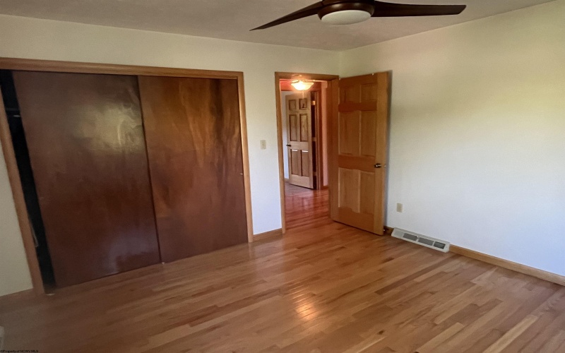 1758 Valley Chapel Road, Weston, West Virginia 26452, 3 Bedrooms Bedrooms, 9 Rooms Rooms,2 BathroomsBathrooms,Single Family Detached,For Sale,Valley Chapel,10161478