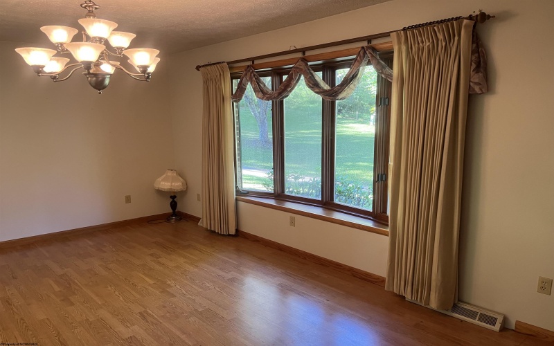 1758 Valley Chapel Road, Weston, West Virginia 26452, 3 Bedrooms Bedrooms, 9 Rooms Rooms,2 BathroomsBathrooms,Single Family Detached,For Sale,Valley Chapel,10161478