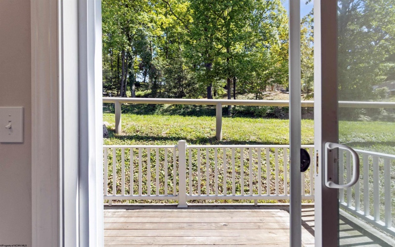 102 Pasture Lane, Morgantown, West Virginia 26505, 3 Bedrooms Bedrooms, 6 Rooms Rooms,2 BathroomsBathrooms,Single Family Attached,For Sale,Pasture,10161467