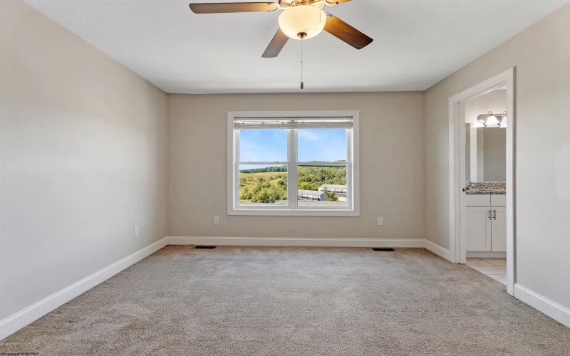 102 Pasture Lane, Morgantown, West Virginia 26505, 3 Bedrooms Bedrooms, 6 Rooms Rooms,2 BathroomsBathrooms,Single Family Attached,For Sale,Pasture,10161467