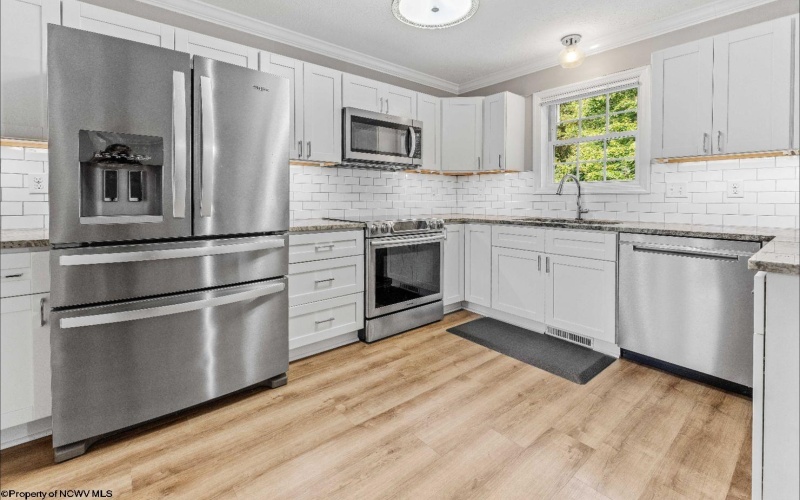 224 Tarbert Court, Morgantown, West Virginia 26508, 3 Bedrooms Bedrooms, 7 Rooms Rooms,2 BathroomsBathrooms,Single Family Attached,For Sale,Tarbert,10161469