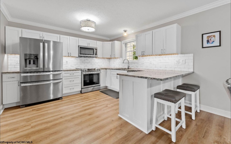 224 Tarbert Court, Morgantown, West Virginia 26508, 3 Bedrooms Bedrooms, 7 Rooms Rooms,2 BathroomsBathrooms,Single Family Attached,For Sale,Tarbert,10161469