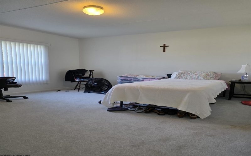 206 Linwood Avenue, Terra Alta, West Virginia 26764, 2 Bedrooms Bedrooms, 5 Rooms Rooms,2 BathroomsBathrooms,Single Family Detached,For Sale,Linwood,10161477