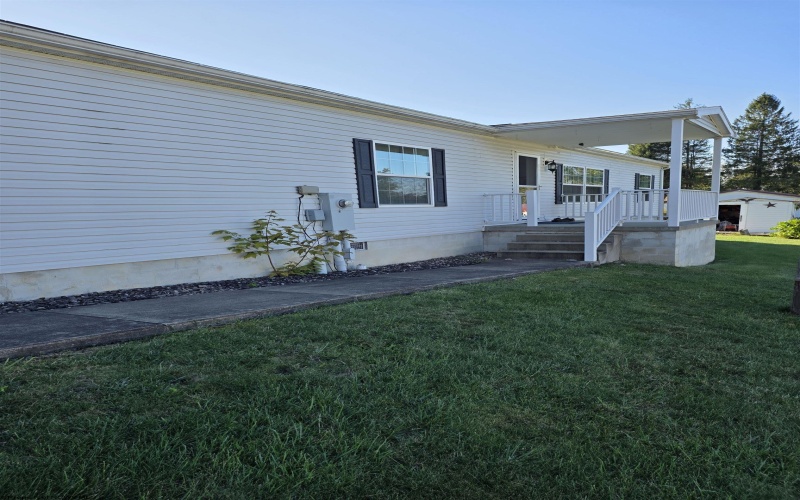 206 Linwood Avenue, Terra Alta, West Virginia 26764, 2 Bedrooms Bedrooms, 5 Rooms Rooms,2 BathroomsBathrooms,Single Family Detached,For Sale,Linwood,10161477