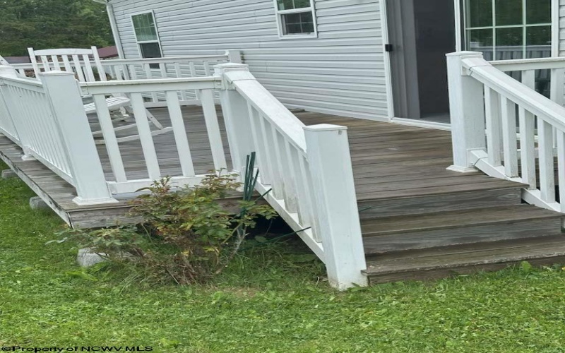 206 Linwood Avenue, Terra Alta, West Virginia 26764, 2 Bedrooms Bedrooms, 5 Rooms Rooms,2 BathroomsBathrooms,Single Family Detached,For Sale,Linwood,10161477