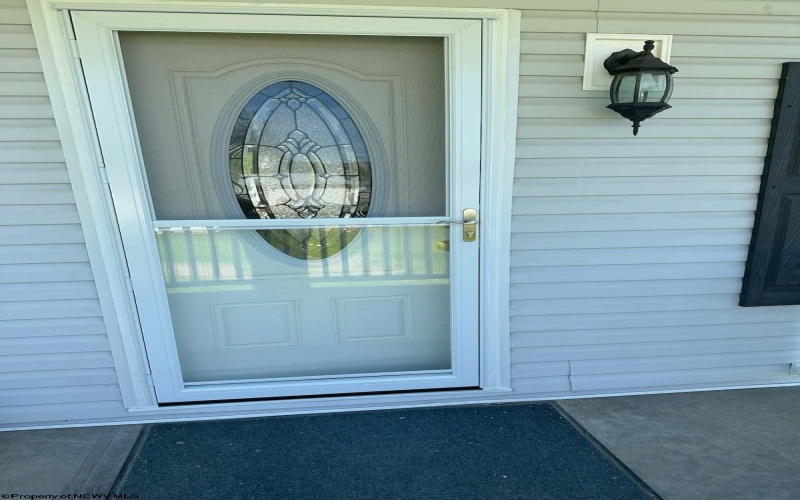 206 Linwood Avenue, Terra Alta, West Virginia 26764, 2 Bedrooms Bedrooms, 5 Rooms Rooms,2 BathroomsBathrooms,Single Family Detached,For Sale,Linwood,10161477