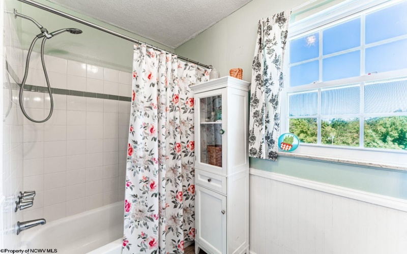 39 Eden Church Road, Morgantown, West Virginia 26508, 4 Bedrooms Bedrooms, 7 Rooms Rooms,2 BathroomsBathrooms,Single Family Detached,For Sale,Eden Church,10161468